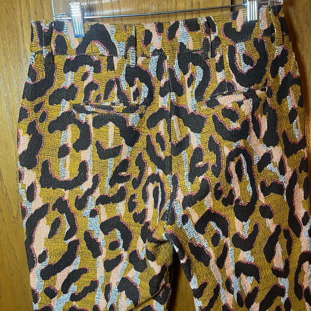 34N 118W for Anthropologie Leopard Print Cropped Pants - Picture 4 of 6